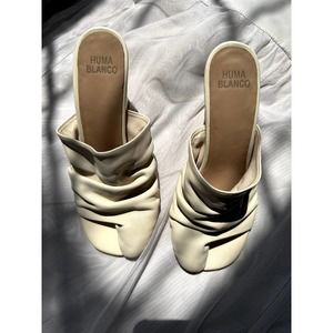 Huma Blanco Heels